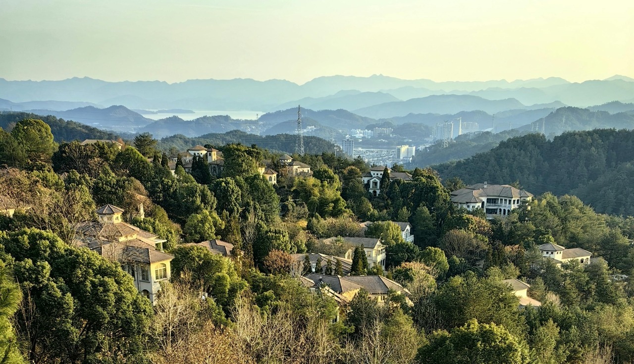 В Цюйчжоу открылась комплексная таможенная зона